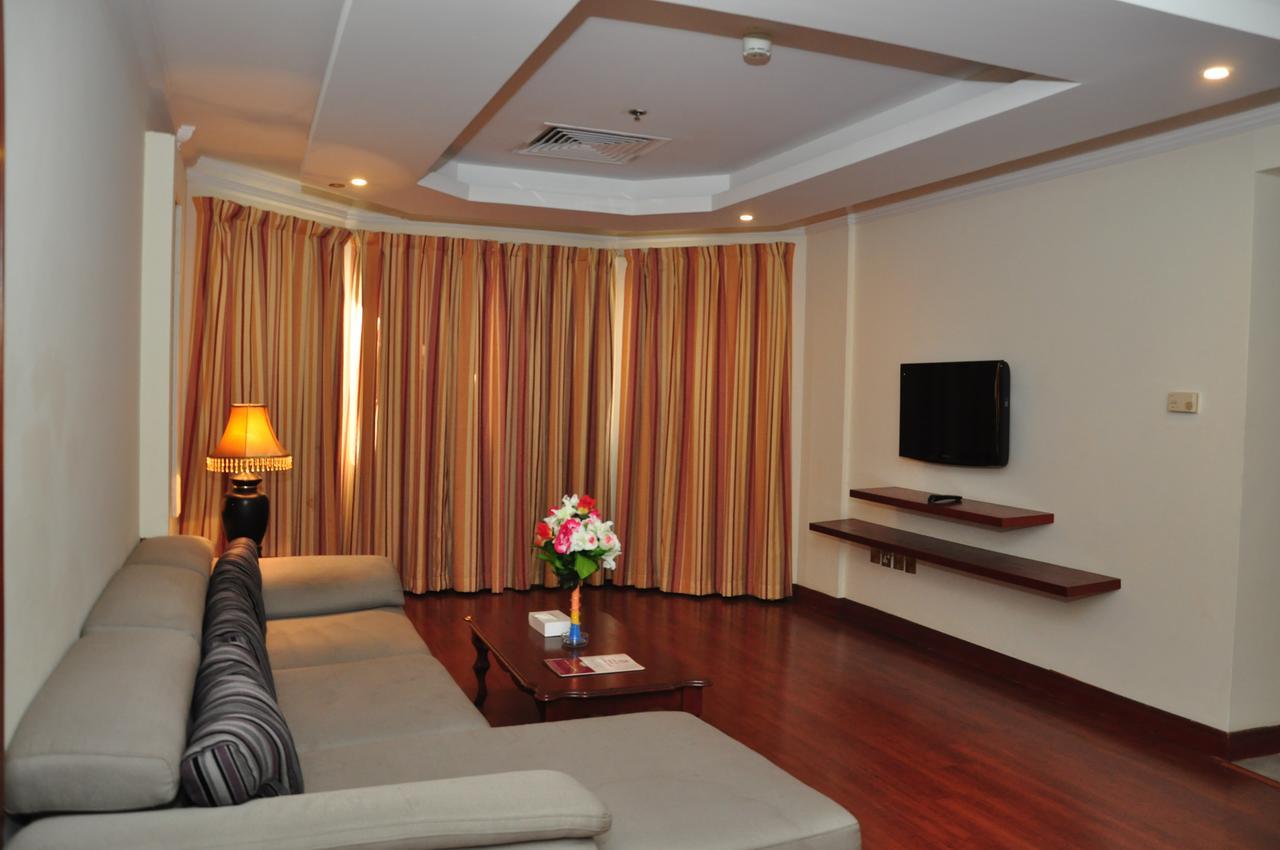 Bahrain Carlton Hotel Manama Ngoại thất bức ảnh